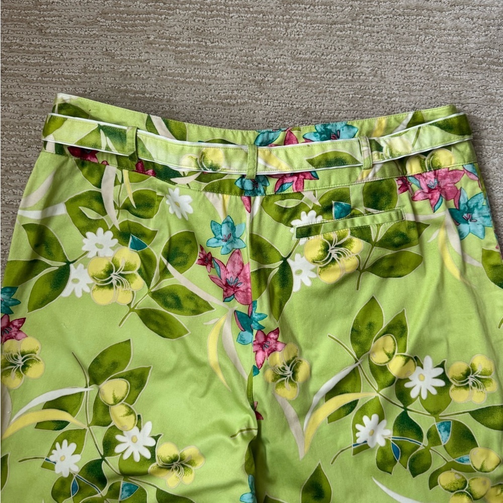 Kate Hill Green Floral Crop Pants, Size 10 - Picture 9 of 11